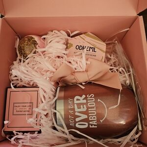 Pink Gift Box with Short Tumbler and Bath Bomb